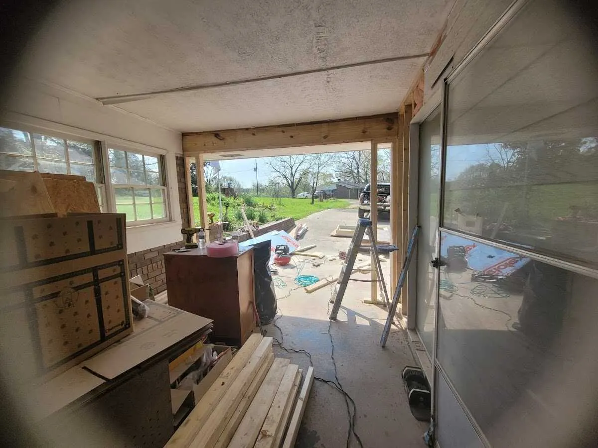 Air movers and dehumidifier for Drying & Dehumidification in Henderson